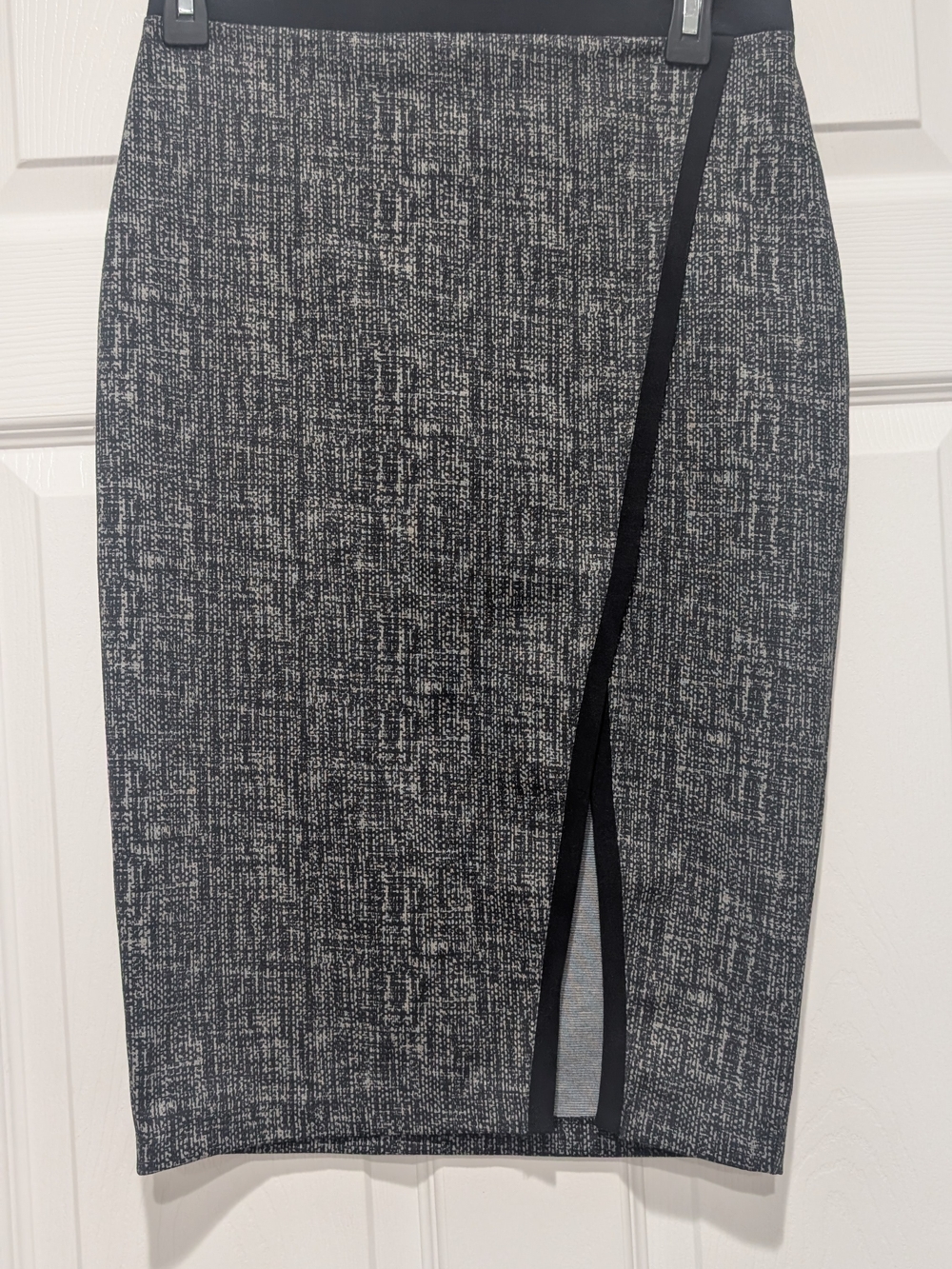 Sanctuary Black and Gray Pencil Skirt with Front Slit
